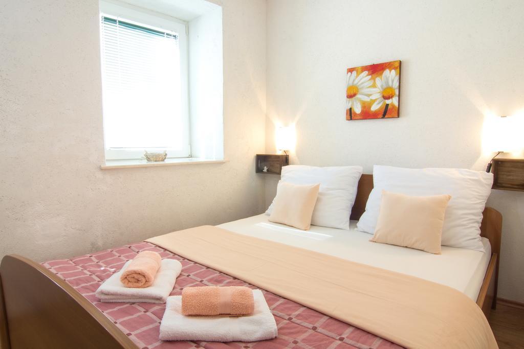 Split Inn Apartments Δωμάτιο φωτογραφία